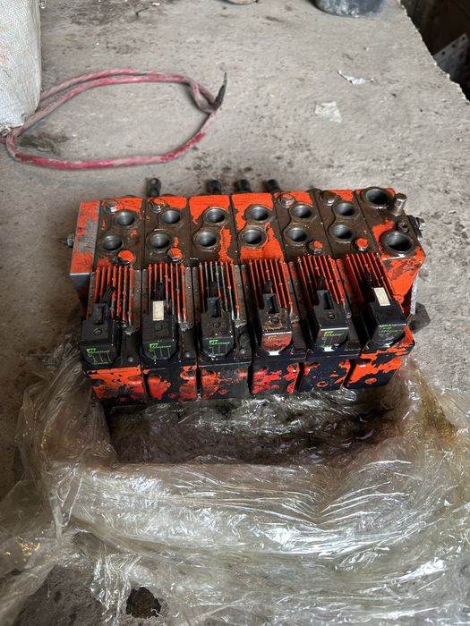 Гидрораспредилетель