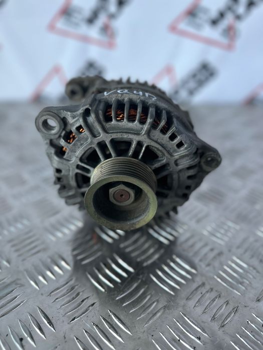 Генератор на Nissan (VQ40)