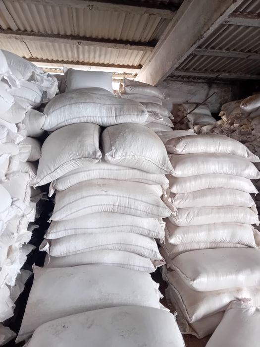 Tarate  grau -concentrate pui 100-110 lei sacul 40kg sroturi soia
