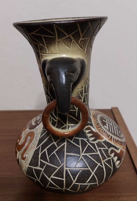 Ваза африканская