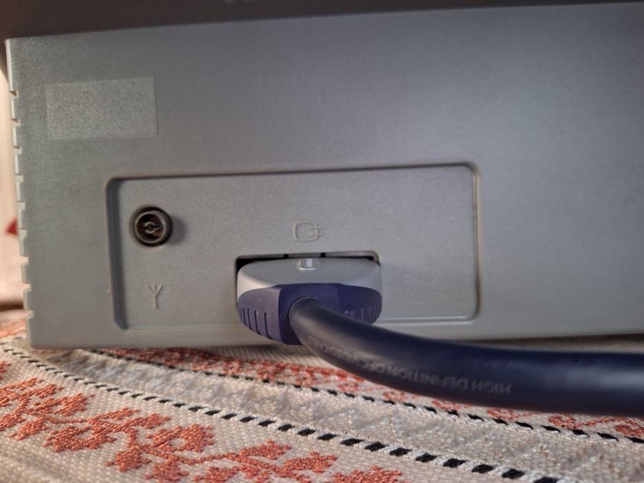 Телевизор NEO TV-2121TX