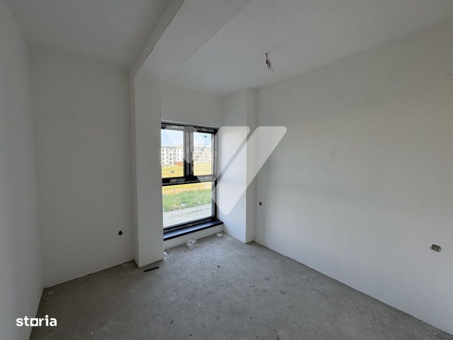 Apartament LA CHEIE 3 camere 60 mp balcon etaj 6 lift - Doamna Stanca