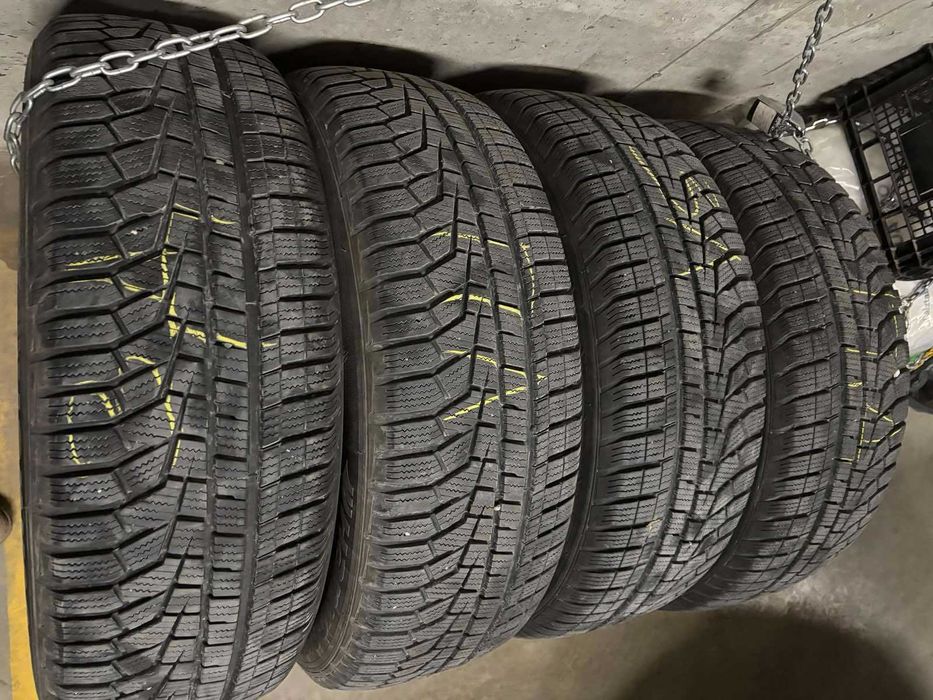 4 бр 215/65/17 Hankook Winter I*cept - зимни