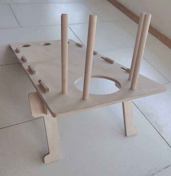 семейна игра, дървени играчки, игра на открито, корнхол, торбички