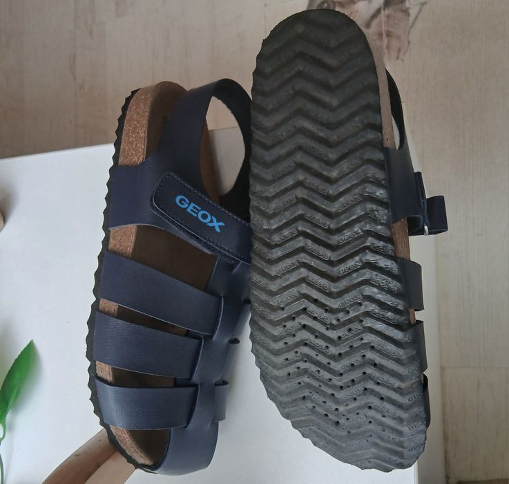 Сандали Geox естествена кожа