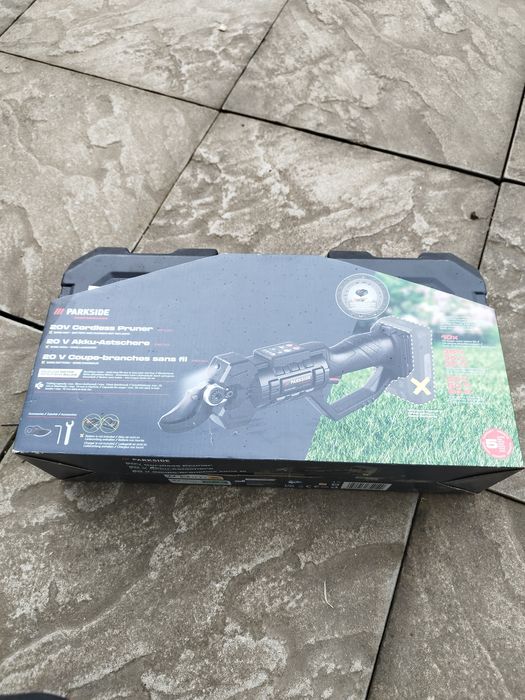 Foarfeca taiat crengi groase vita de vie pomi electrica profesionala Parkside
