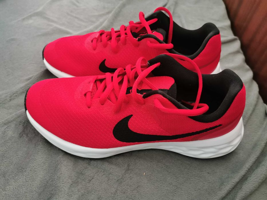 Дамски маратонки Nike