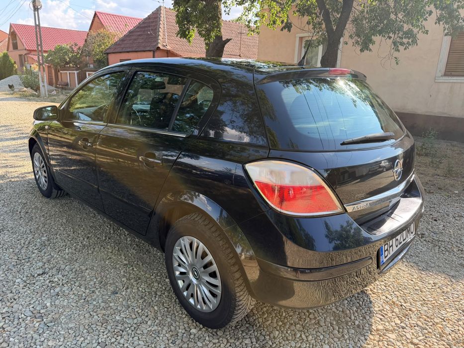 Opel Astra H 1.6 benzina 2006