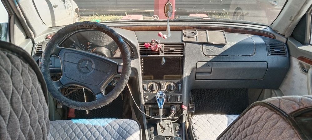Продам Мерседес 202