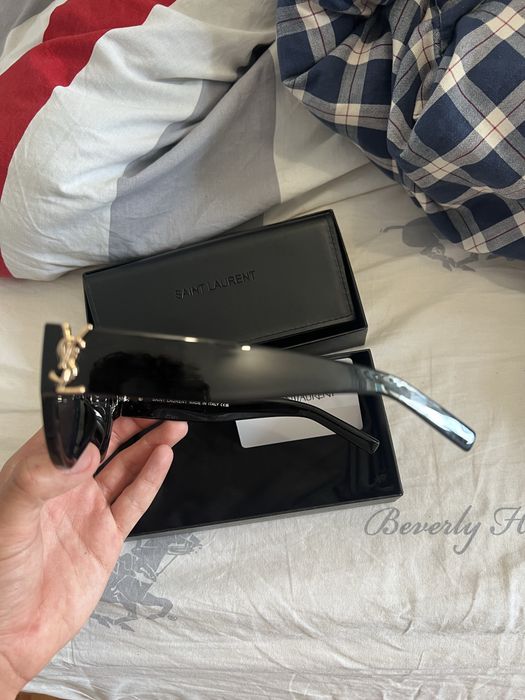 Ochelari de soare Saint Laurent