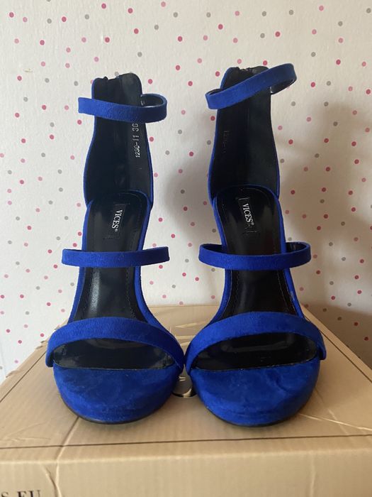 Pantofi bleumarin noi