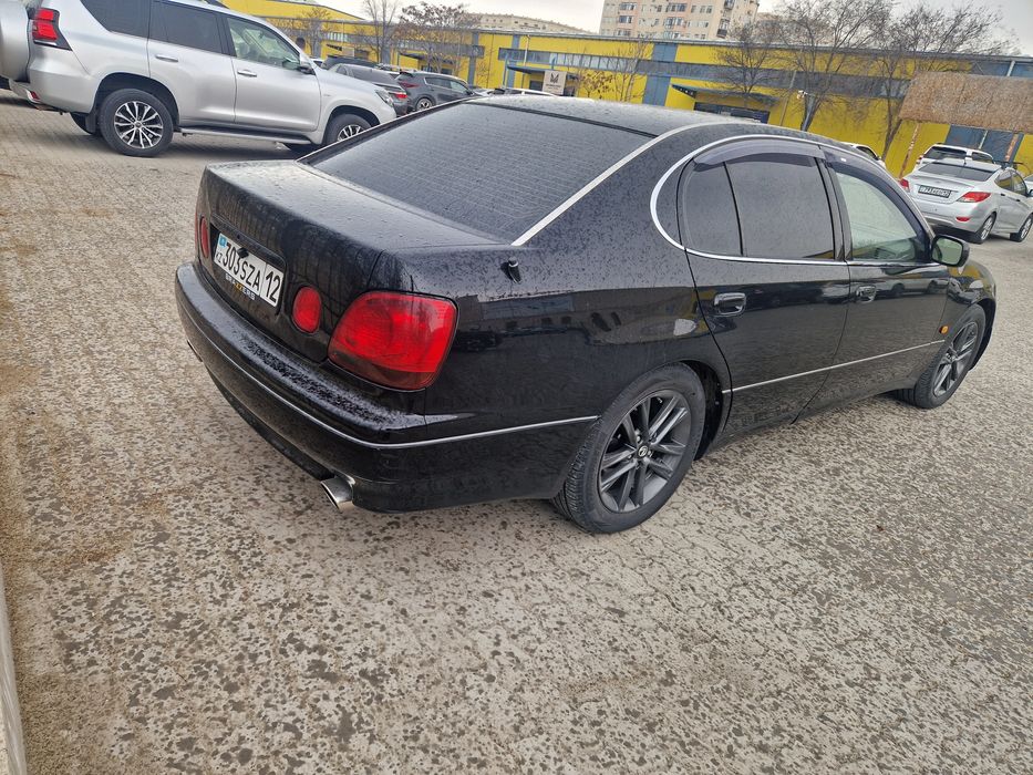 Продам Lexus gs300