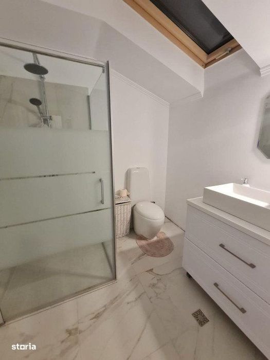 Casa deosebita, garaj, incalzire in pardoseala, acces restrictionat