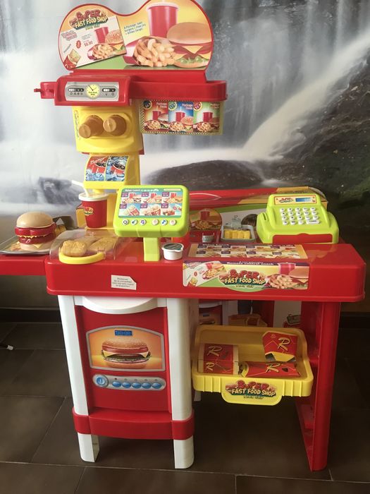 Играчка “Бързо хранене” със звук и светлини