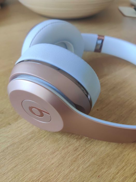 Beats Solo 3 Wireless Rose Gold – много запазени