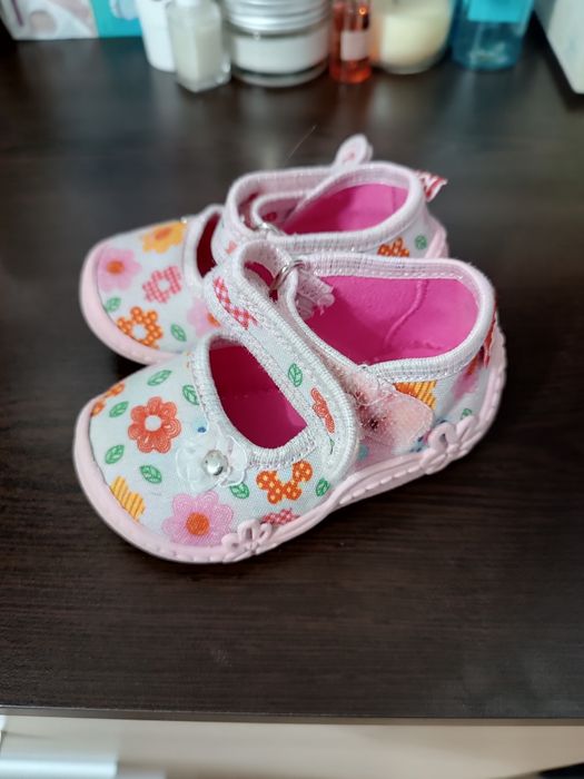 Детски пантофи Колев и Колев