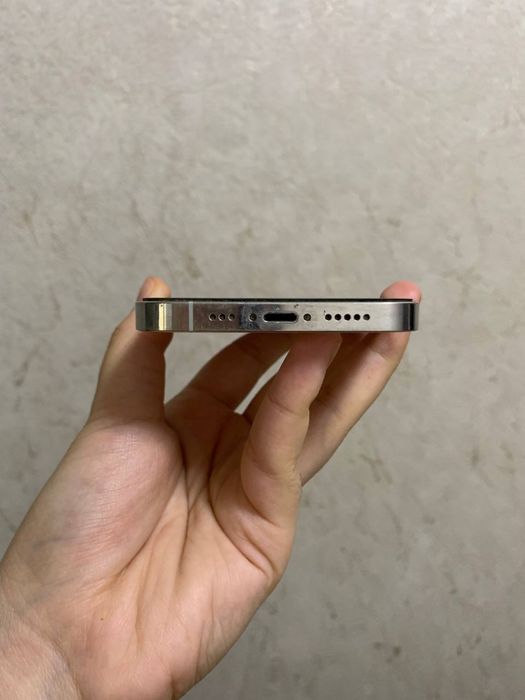 Iphone 12 pro sotiladi