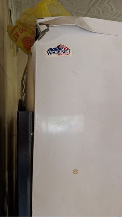 Холодильник Indesit