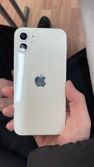 продам айфон 12 или обмен