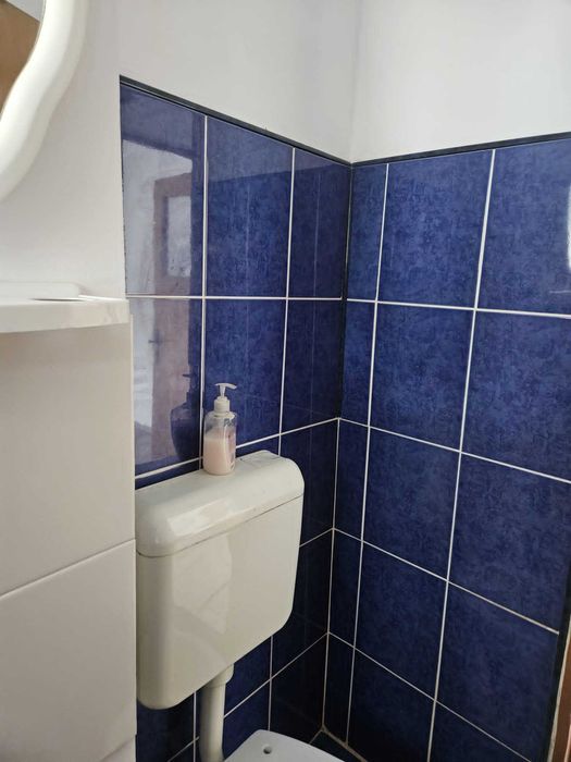 Garsoniera renovata etajul 2 din 4 strada Rarau zona Renk