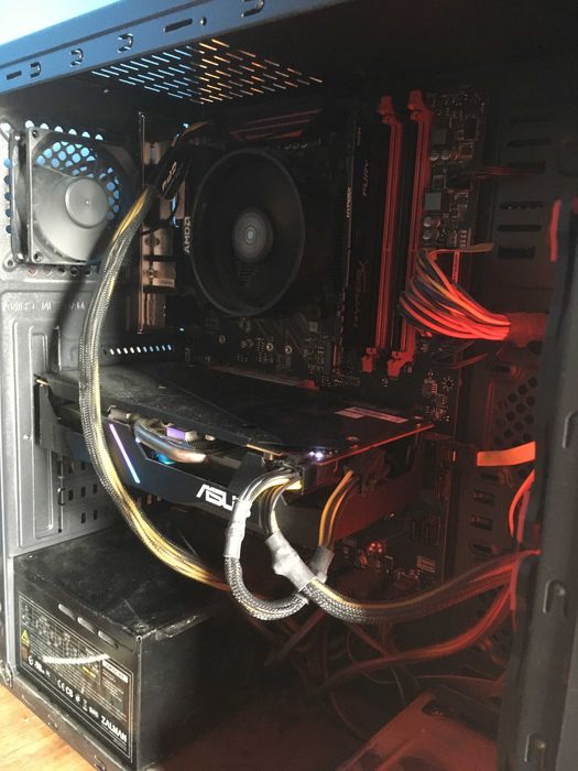 Calculator pentru gaming, preț excelent