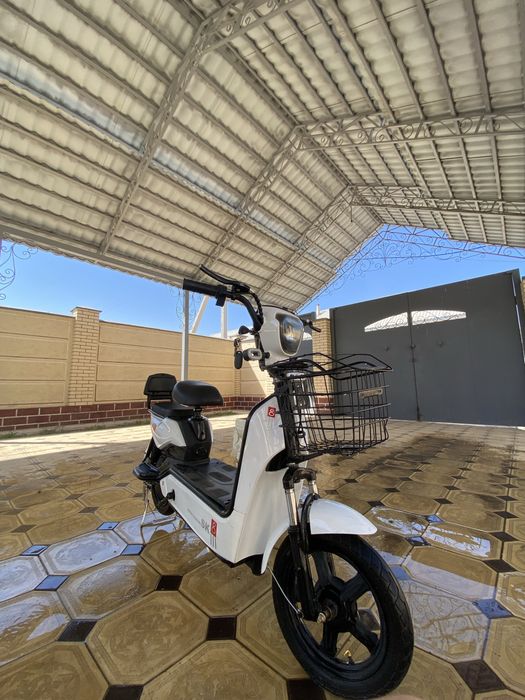 Электроскутер ск8