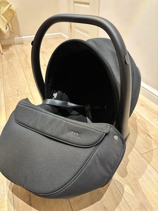 автолюлька Anex для малышей