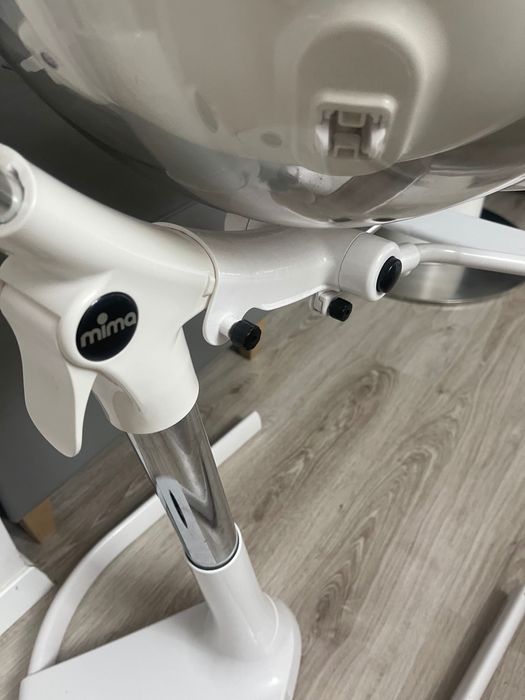 Scaun de masa de copii Mima Moon Silver 6-36 luni la 1800 lei