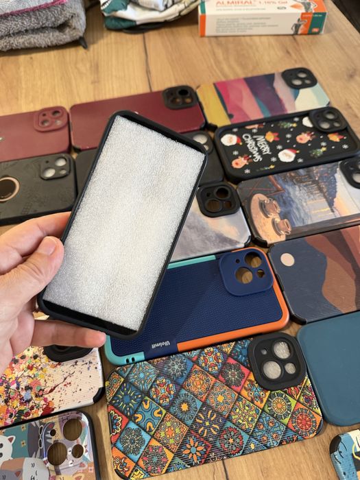 16 калъфа за IPhone 13