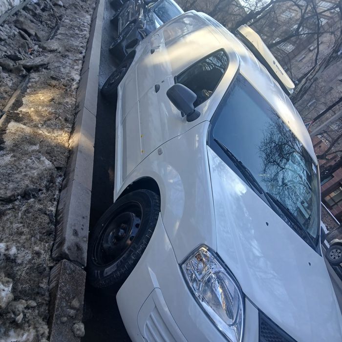 Лада ларгус 2015 года