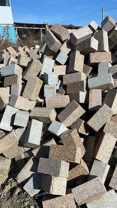 Продается б/у гранитная брусчатка