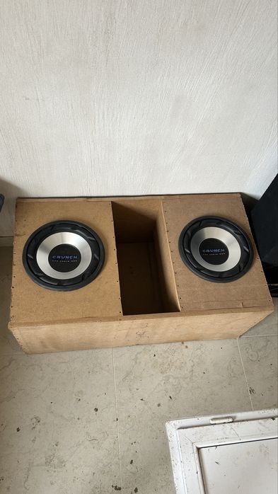 Subwoofer conceput pentru golf 5 , difuzoare pe 30 de cm