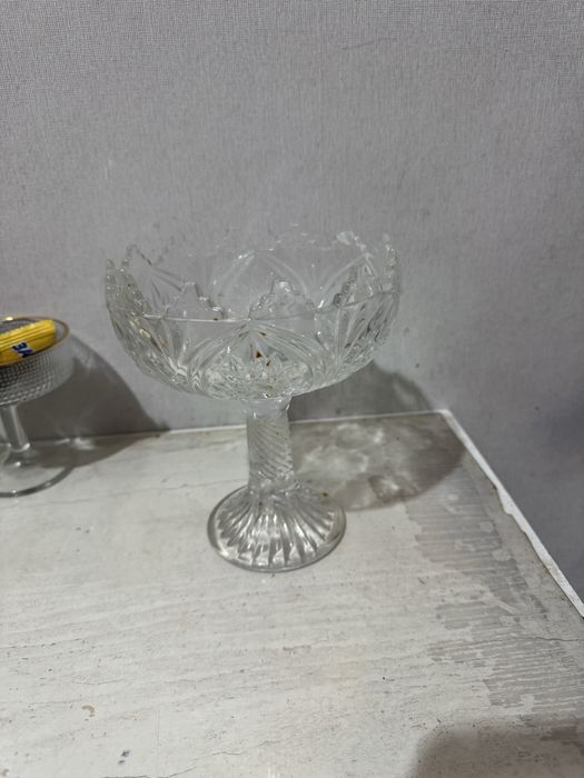 Продам конфетницу