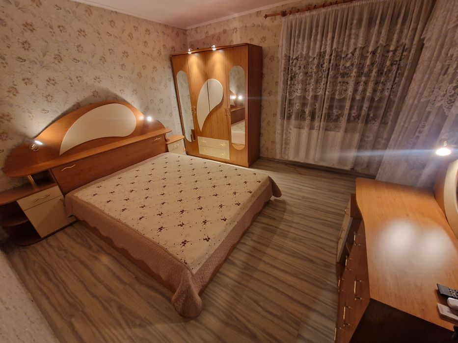 Мебели за спалня