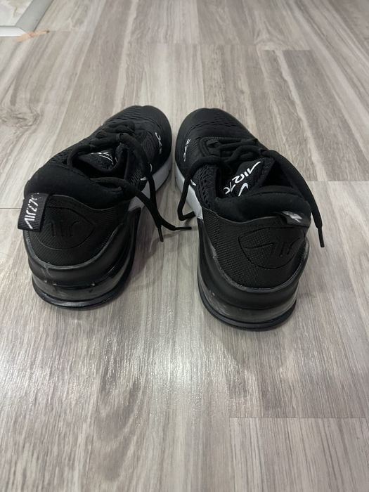 Женски маратонки nike air max 270