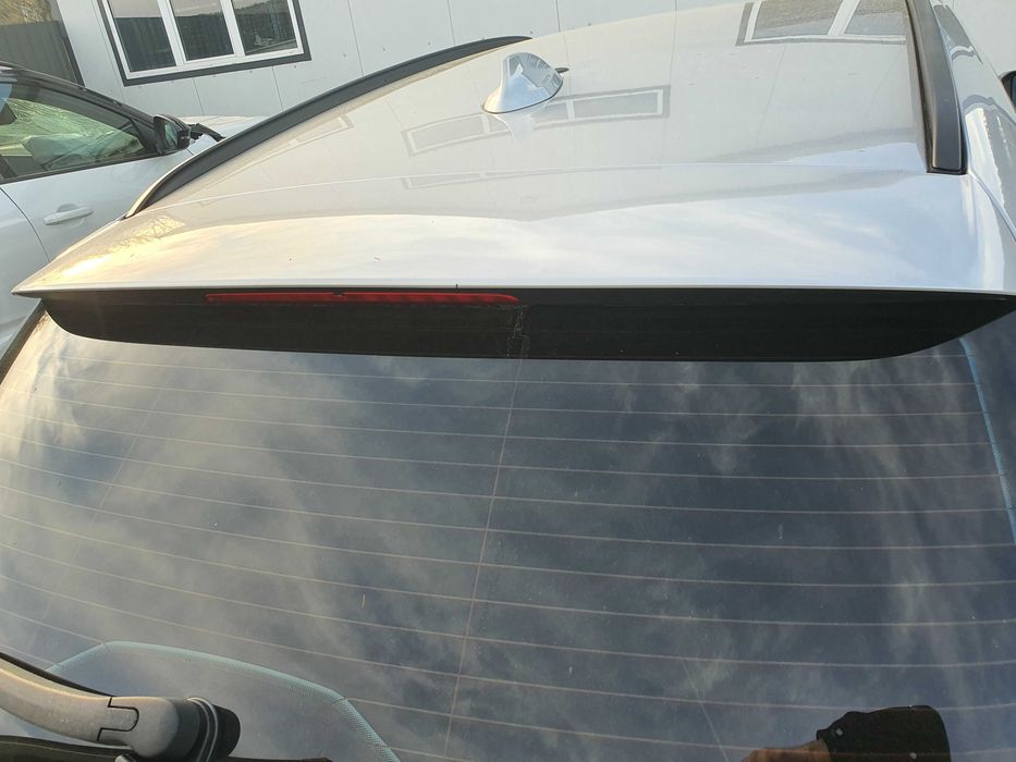 Eleron haion BMW 320d G21 2021