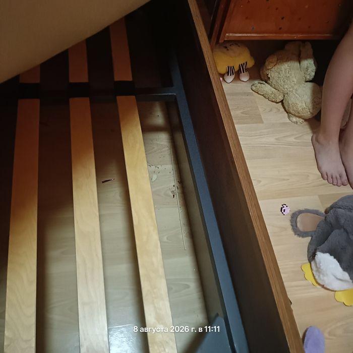 Продам двух спальную кровать