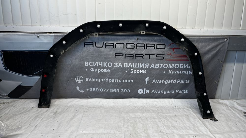 Toyota Land Cruiser 2024 предна дясна вежда