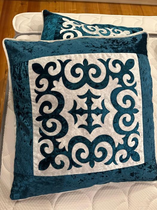 Продам корпеше и одеяла