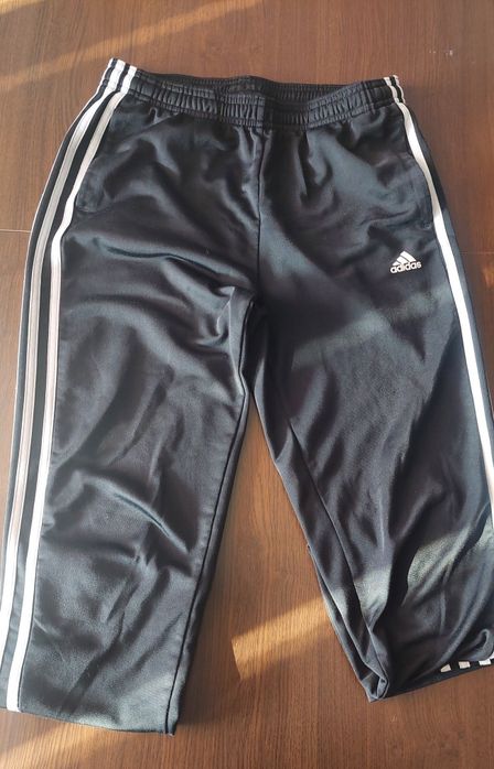 Долница Adidas, отлична