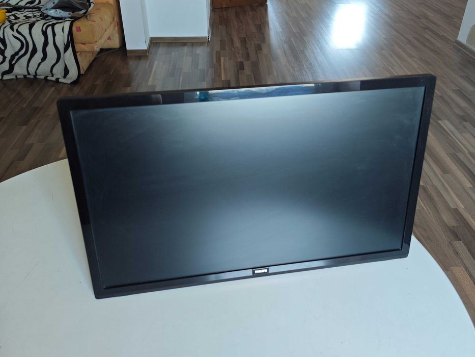 Vand Televizor LED Philips diagonala 60cm FullHD
