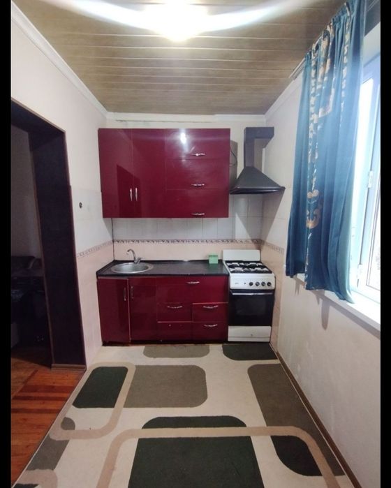 Сергели-8А  2/2/9 Балкон 2*6 Срочна Арендага Берилади.