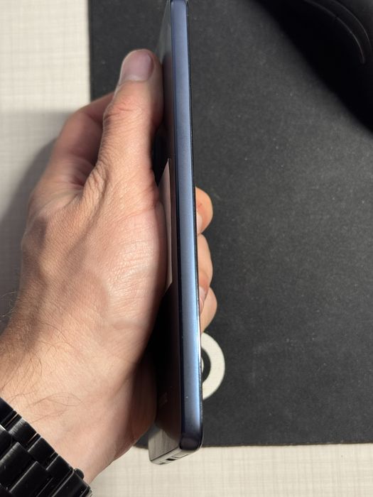 Motorola edge 30 8/128gb