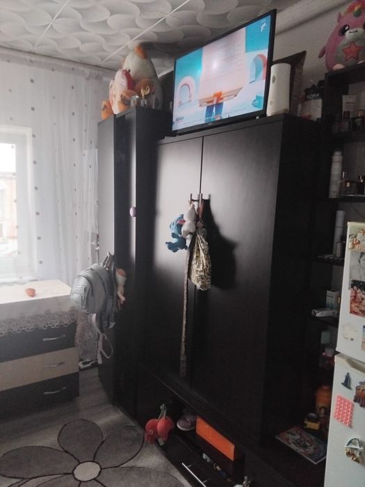 Vând garsoniera Mioveni