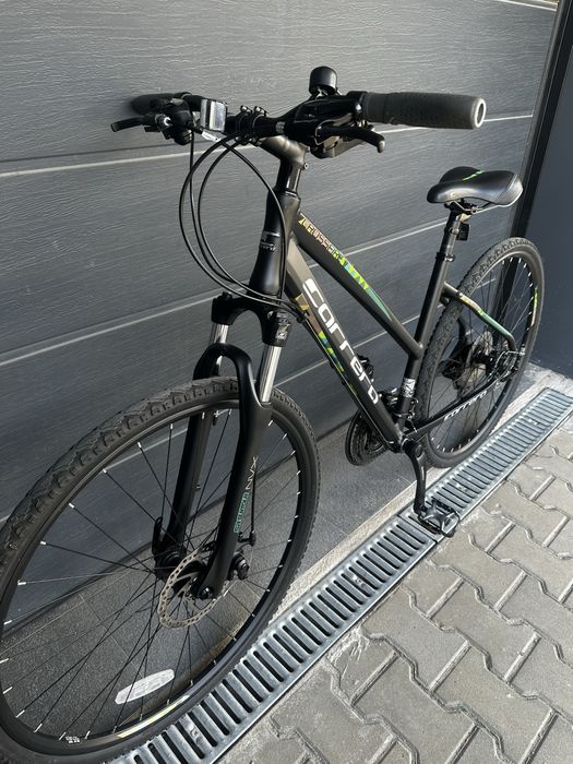 Хибриден велосипед Carrera Crossfire 28" 3х8 М"