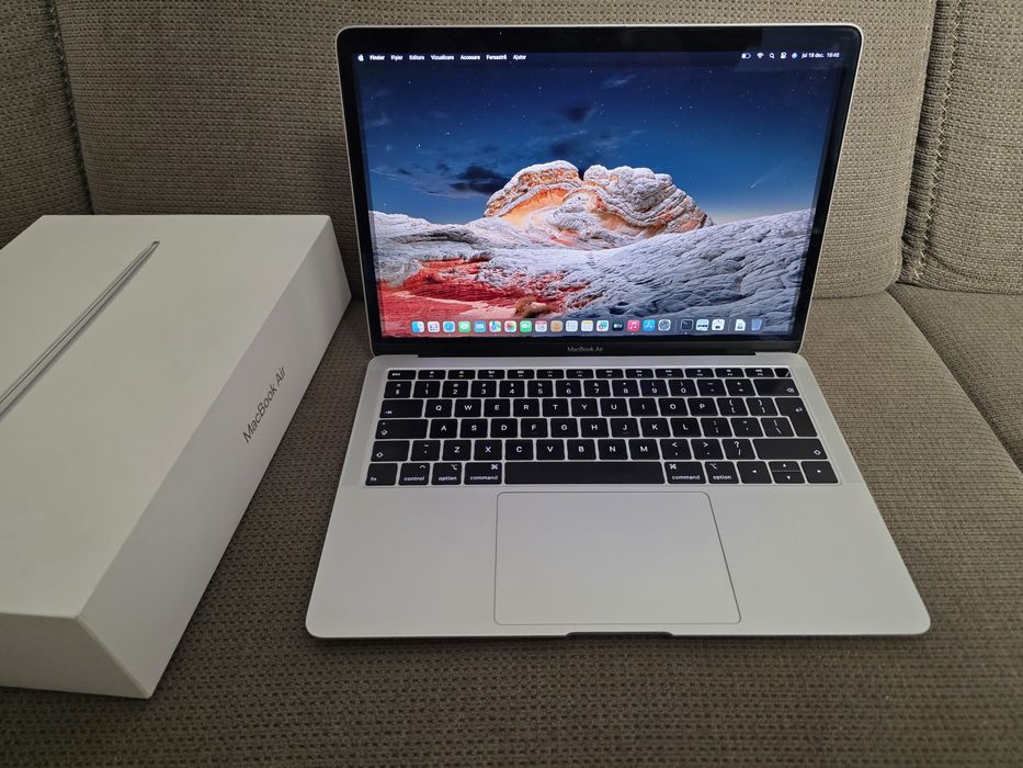 Apple MacBook Air Retina