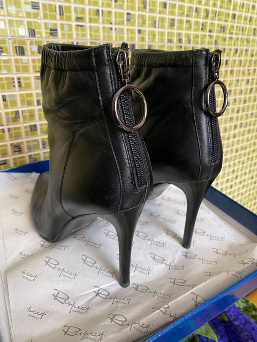 Осенние ботильоны Respect