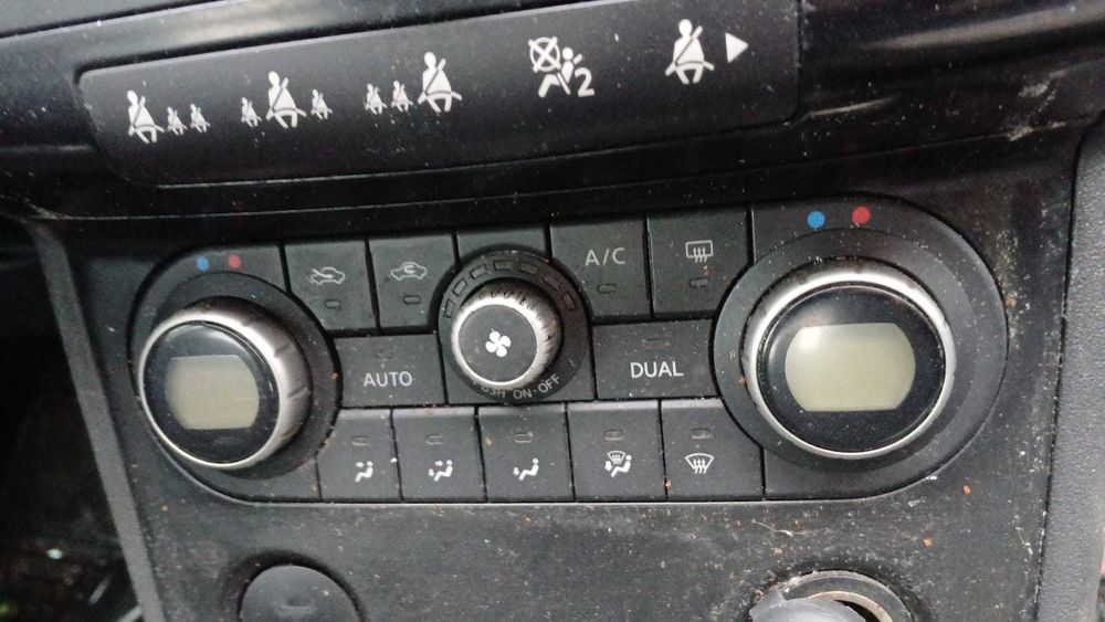 Dezmembrez Nissan Qashqai 1.5 Diesel DIN 2007 - K9K