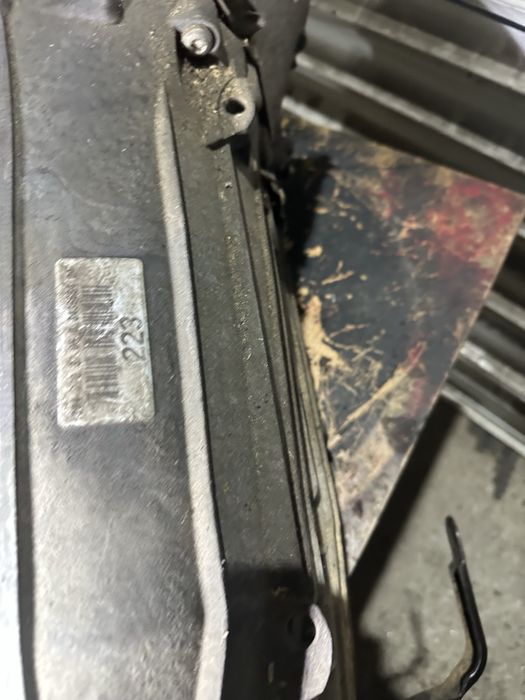 Кутия за мерцедес W-212 w-204 7G+