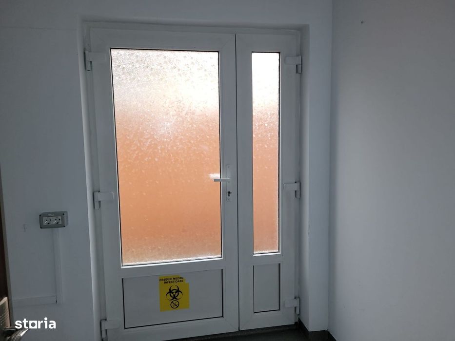 spatiu comercial 70 mp, zona Victoriei, pretabil cabinet, salon, birou